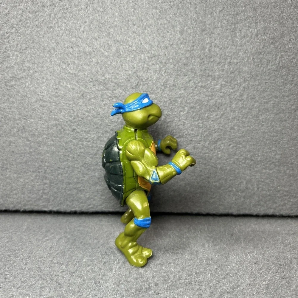 Vintage 1988 Leonardo TMNT Action Figure Playmates Teenage Mutant Ninja‎ Turtles